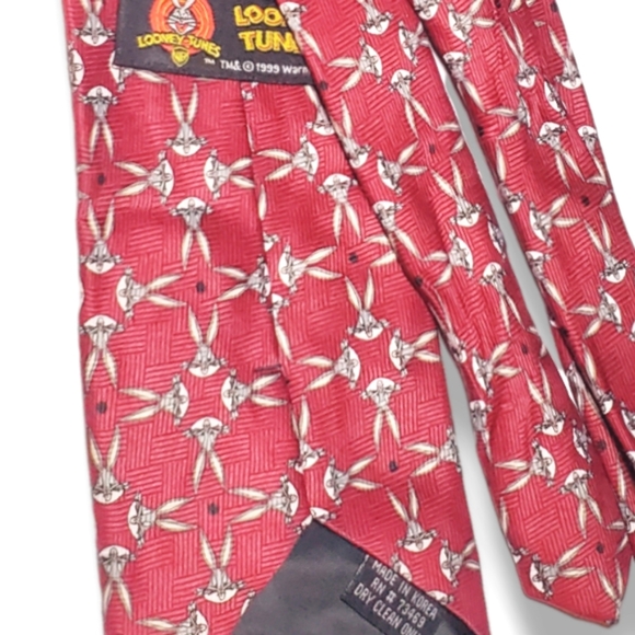 #Y Vintage 1997 Warner Bros Looney Tunes Bugs Bunny Red Neck Tie 57" x 4" - Picture 5 of 9